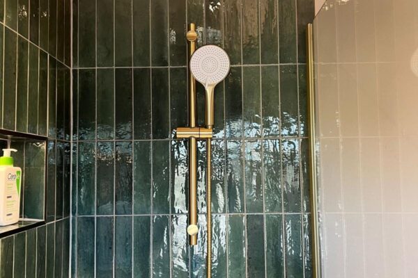 The Royston Kitchen and Bathroom Company LTD |Kitchens | Bathrooms | Tiles and Flooring