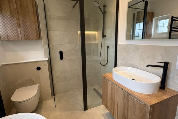 The Royston Kitchen and Bathroom Company LTD |Kitchens | Bathrooms | Tiles and Flooring